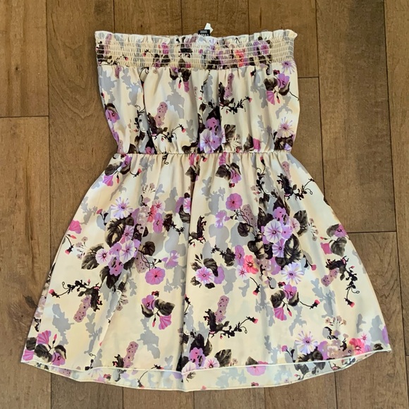 Strapless Dress - Picture 3 of 5